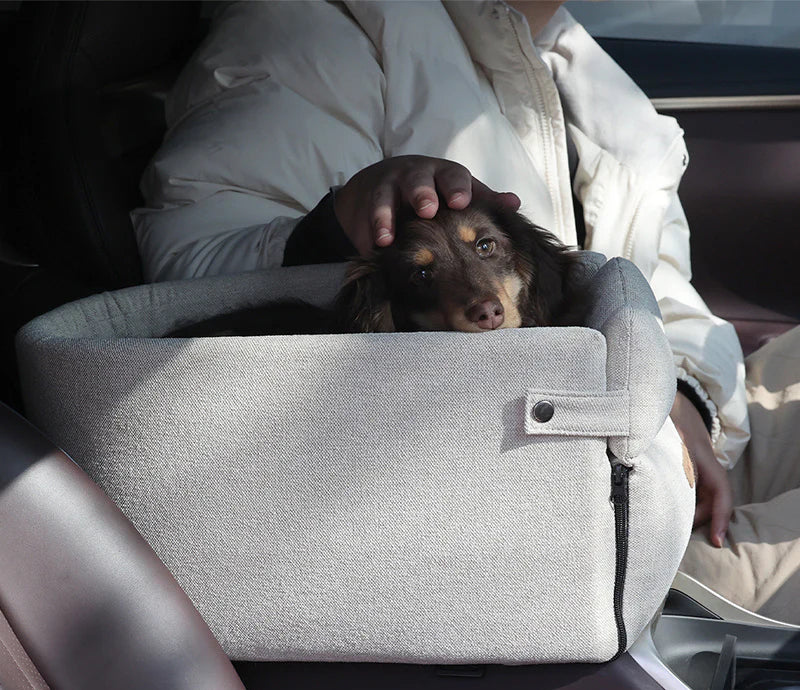 Car Central Dog Car Seat Bed Portable Dog Carrier for Small Dogs and Cats Safety Travel Bag Accessories Pet Products